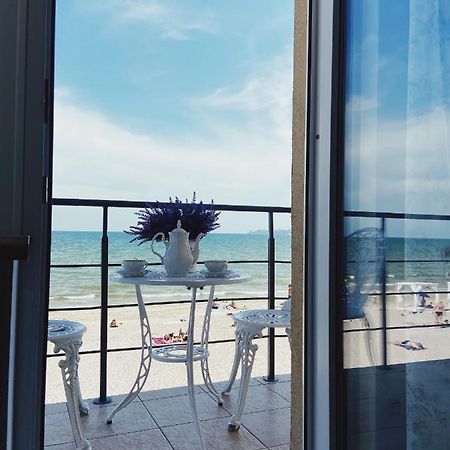 אודסה Hotel Tsvetok מראה חיצוני תמונה