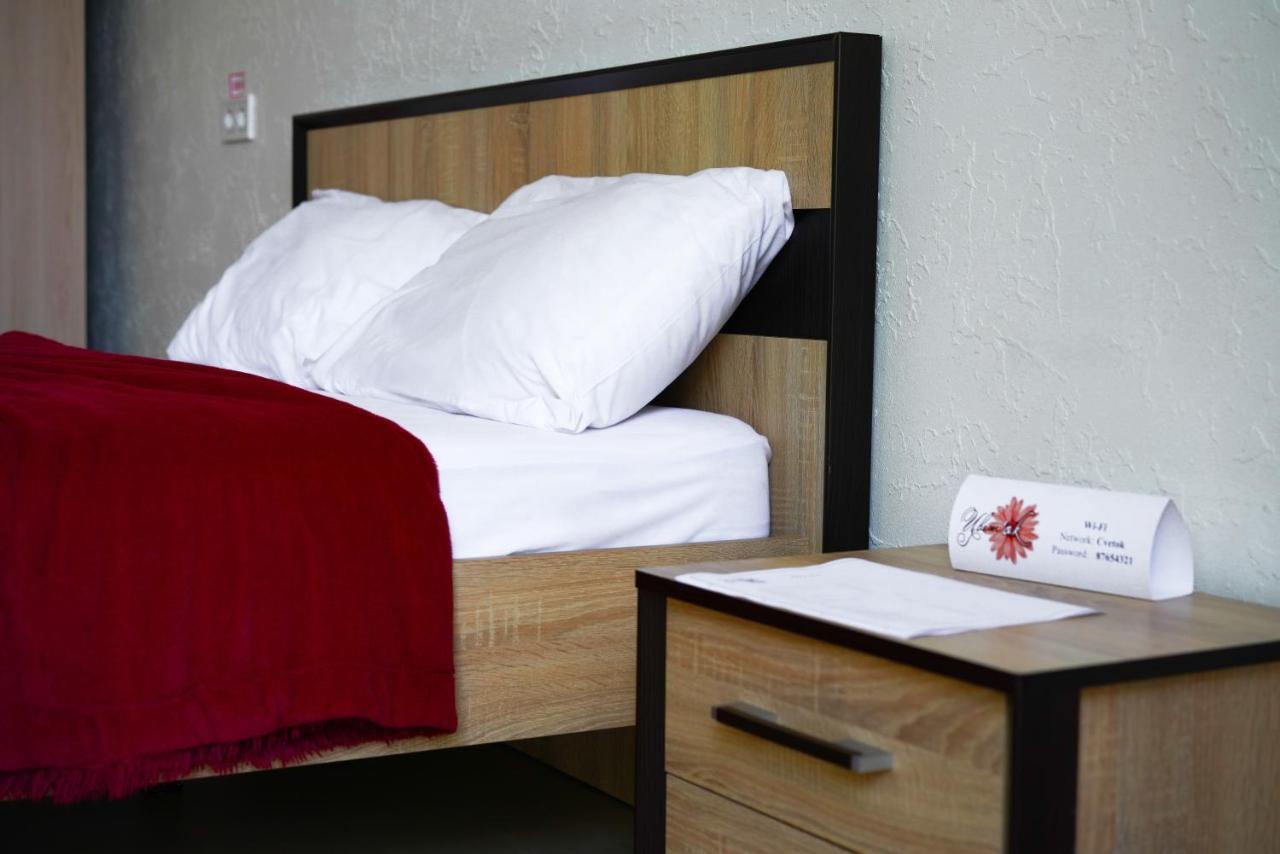 אודסה Hotel Tsvetok מראה חיצוני תמונה