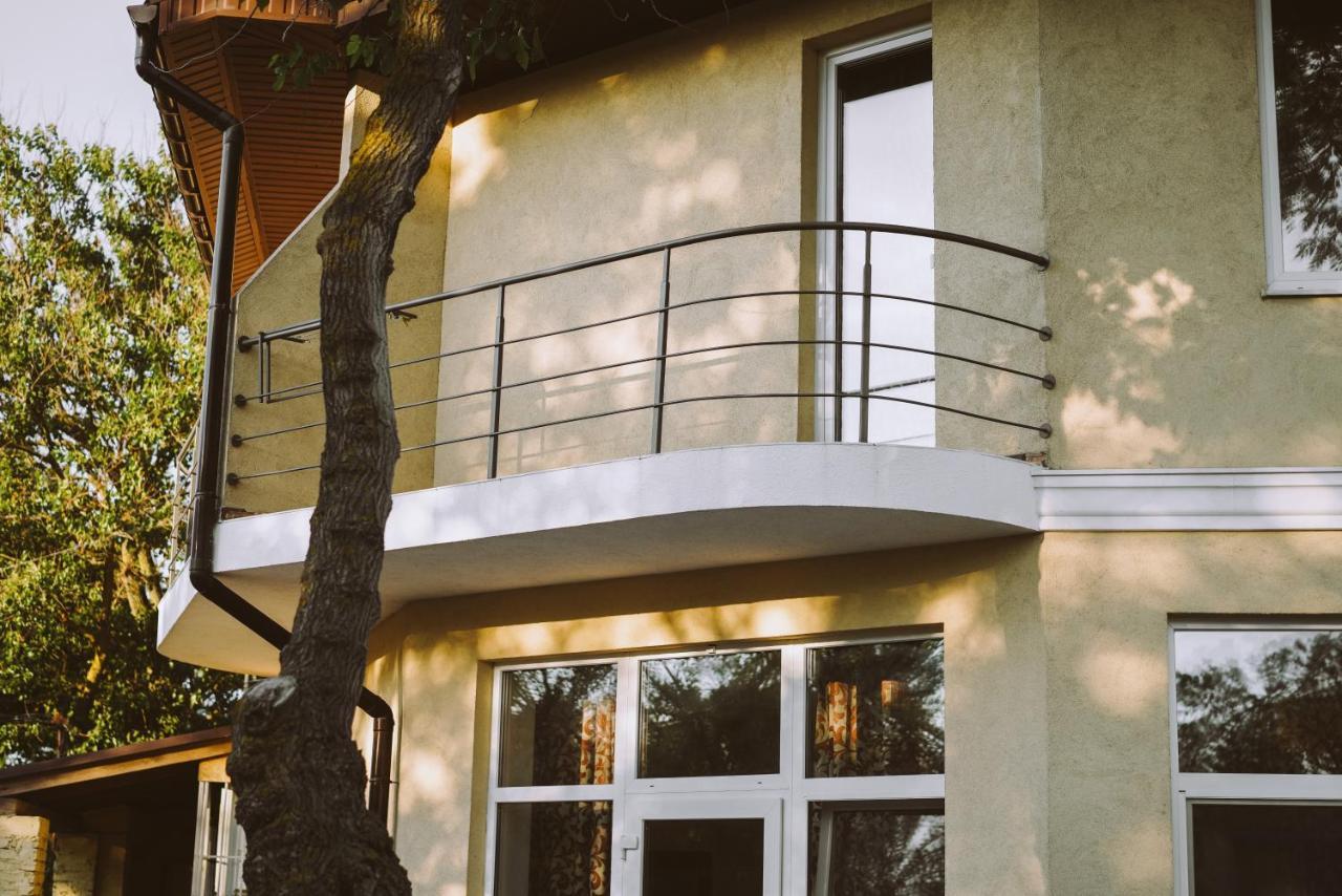 אודסה Hotel Tsvetok מראה חיצוני תמונה