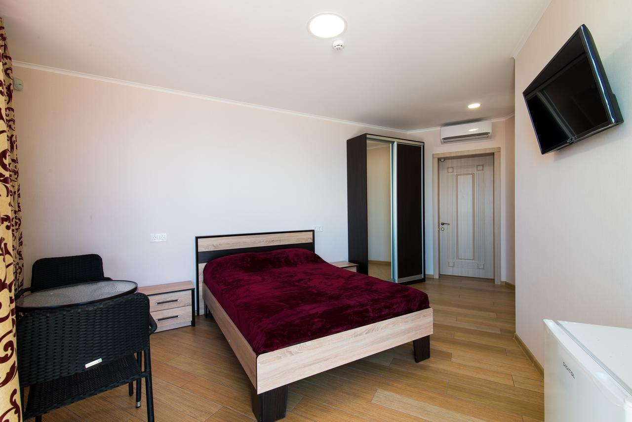 אודסה Hotel Tsvetok מראה חיצוני תמונה